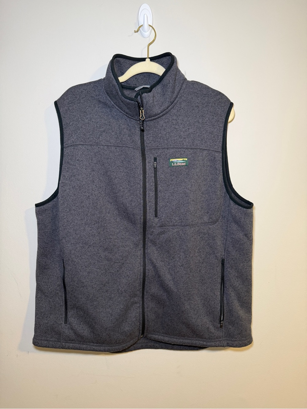 L.L. Bean Men's Sweater Fleece Vest Charcoal Gray XL Full Zip Slightly Fitted
